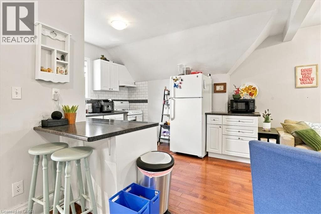 Multi-family for sale at 406 DUKE Street W, Mt. Hope Huron Park, Kitchener, Ontario, photo 16