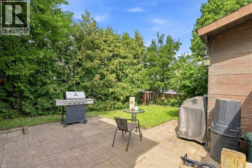 Multi-family for sale at 406 DUKE Street W, Mt. Hope Huron Park, Kitchener, Ontario, photo 28