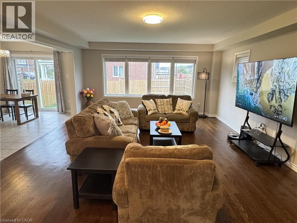 Detached for sale at 67 POINTER Street, Briardean, Cambridge, Ontario, photo 10