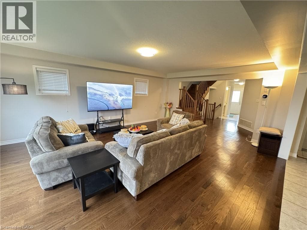 Detached for sale at 67 POINTER Street, Briardean, Cambridge, Ontario, photo 11