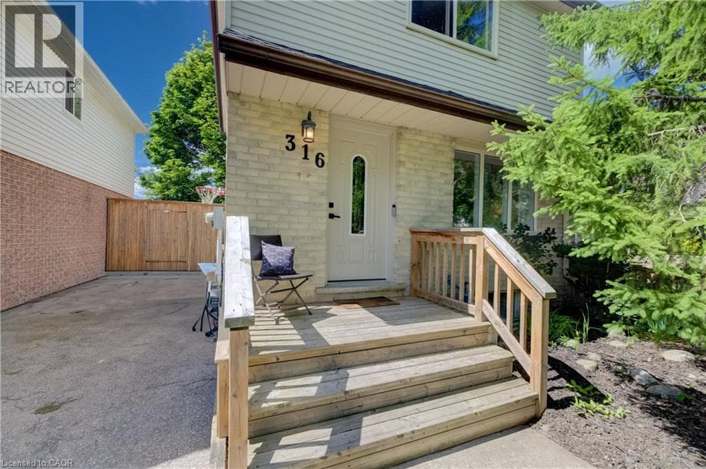 Detached for sale at 316 RISTAU Place S, Laurentian Hills, Kitchener, Ontario, photo 3