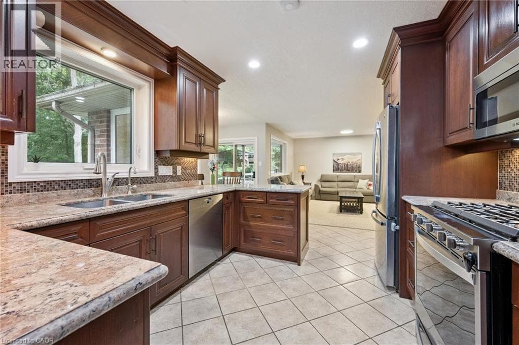 Detached for sale at 10 MERNER Place, New Hamburg, Wilmot, Ontario, photo 10