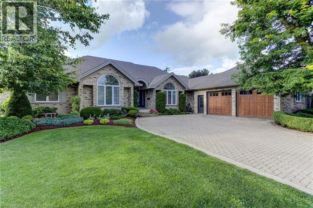Detached for sale at 14 JAMES Court, St. Clements, Wellesley, Ontario, photo 2