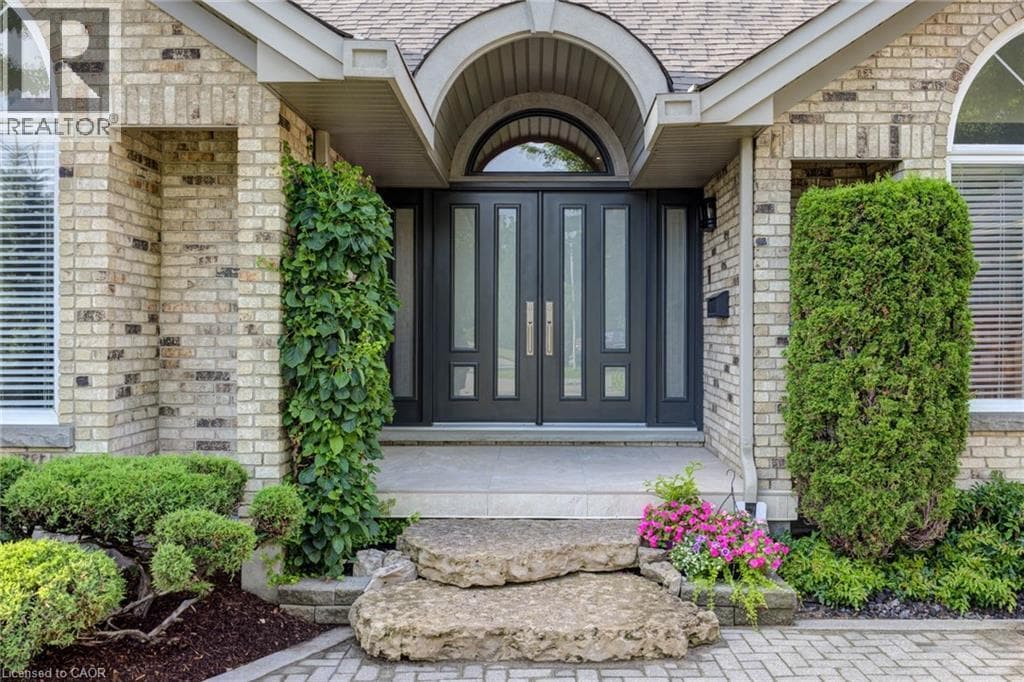 Detached for sale at 14 JAMES Court, St. Clements, Wellesley, Ontario, photo 4