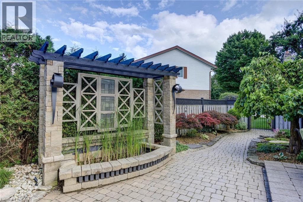 Detached for sale at 14 JAMES Court, St. Clements, Wellesley, Ontario, photo 40