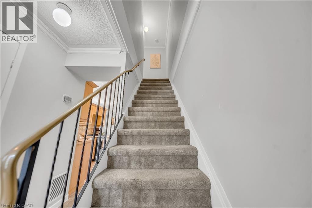 Townhouse for sale at 121 UNIVERSITY Avenue E Unit# 101, Village on the Green, Waterloo, Ontario, photo 18