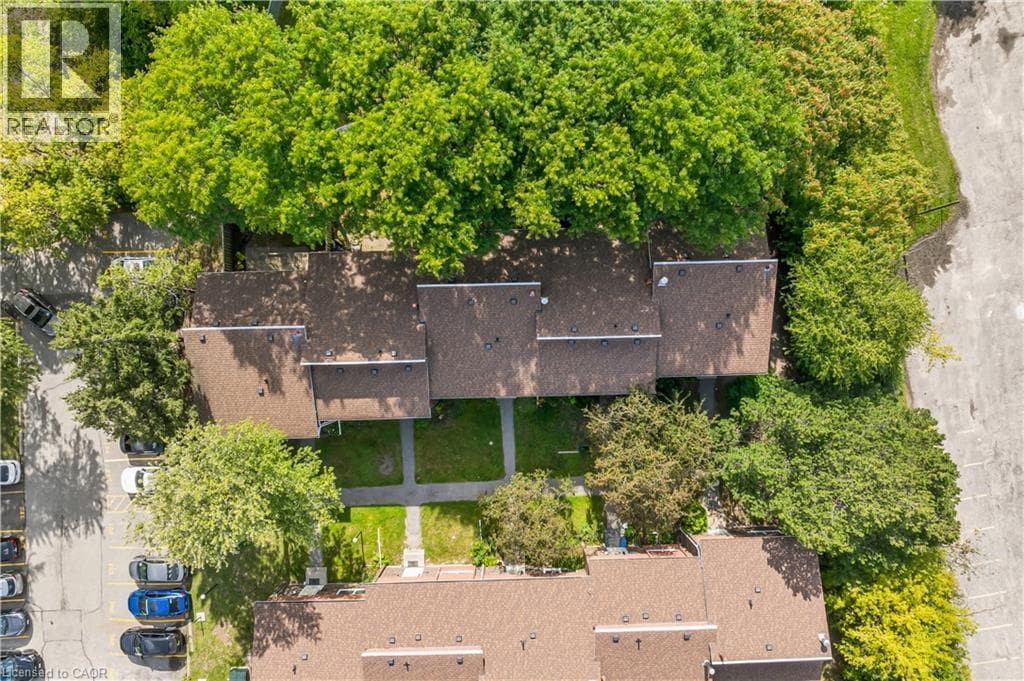 Townhouse for sale at 121 UNIVERSITY Avenue E Unit# 101, Village on the Green, Waterloo, Ontario, photo 37