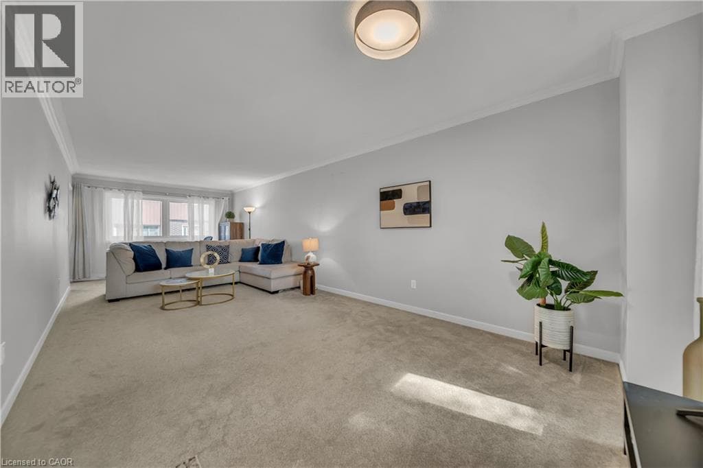 Townhouse for sale at 121 UNIVERSITY Avenue E Unit# 101, Village on the Green, Waterloo, Ontario, photo 8