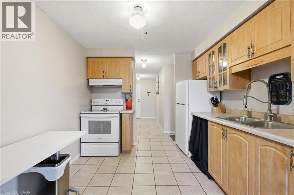 Apartment for sale at 55 GREEN VALLEY Drive Unit# 1012, Pioneer Park, Kitchener, Ontario, photo 6