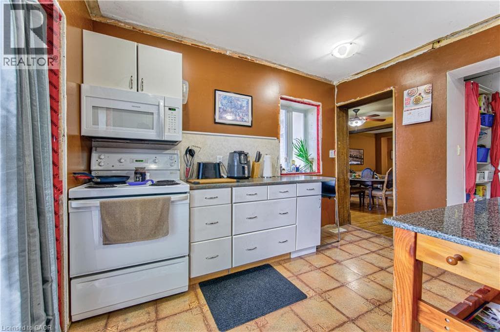 Semi-detached for sale at 153 FOUNTAIN Street N, Preston Heights, Cambridge, Ontario, photo 12