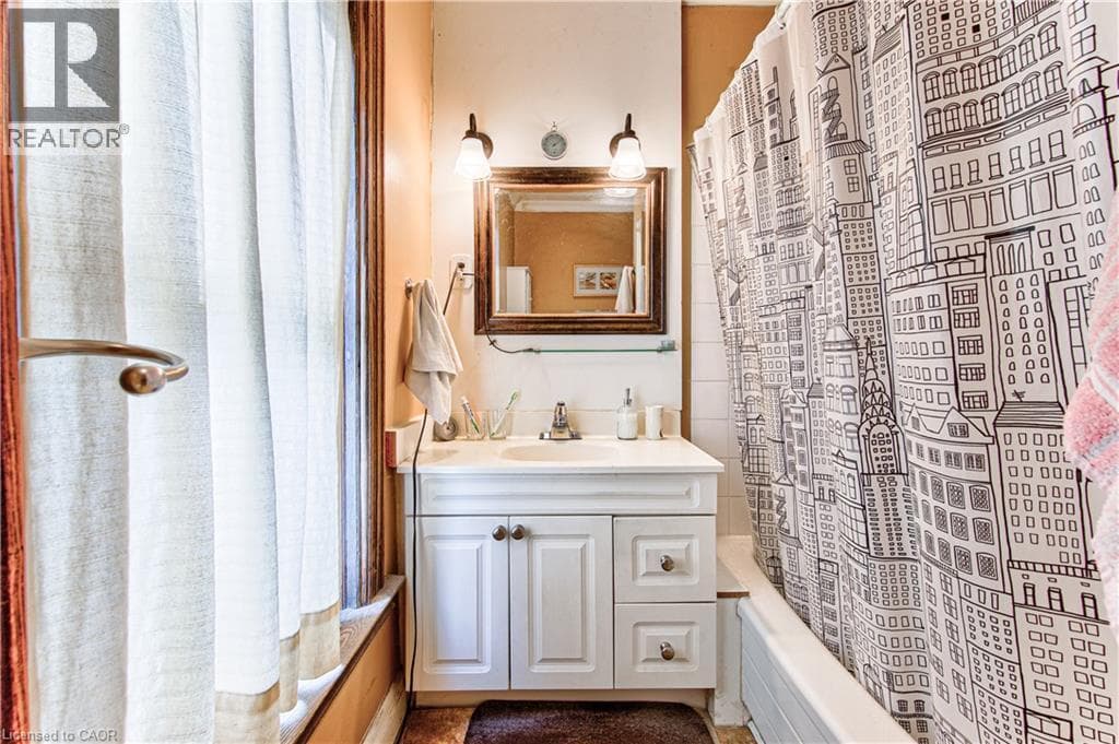 Semi-detached for sale at 153 FOUNTAIN Street N, Preston Heights, Cambridge, Ontario, photo 18