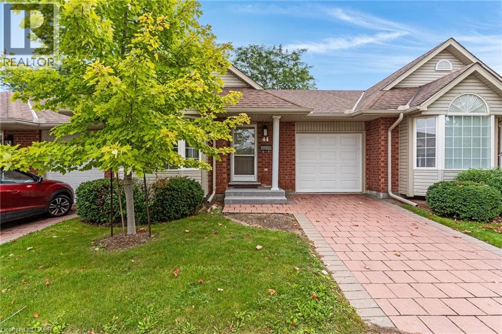 Townhouse for sale at 360 ERBSVILLE Road Unit# 44, Laurelwood, Waterloo, Ontario, photo 2