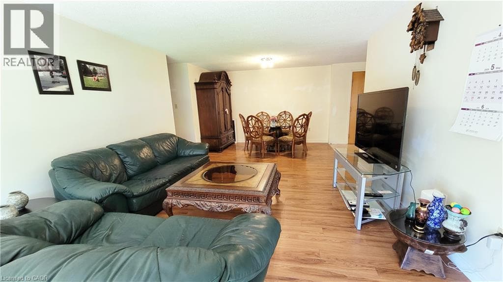 Apartment for sale at 55 BLUE SPRINGS Drive Unit# 302, Lincoln Heights, Waterloo, Ontario, photo 7