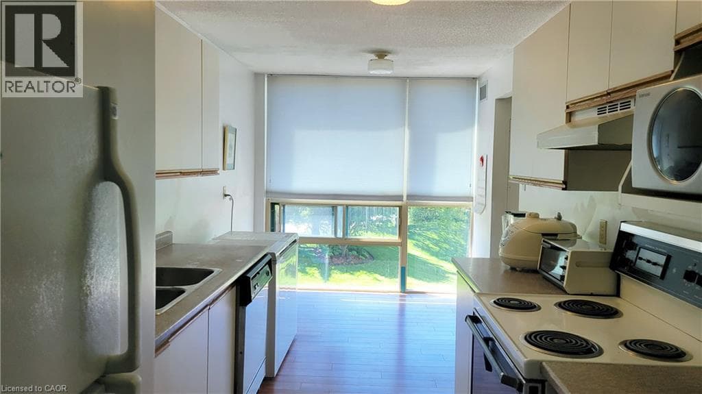Apartment for sale at 55 BLUE SPRINGS Drive Unit# 302, Lincoln Heights, Waterloo, Ontario, photo 24