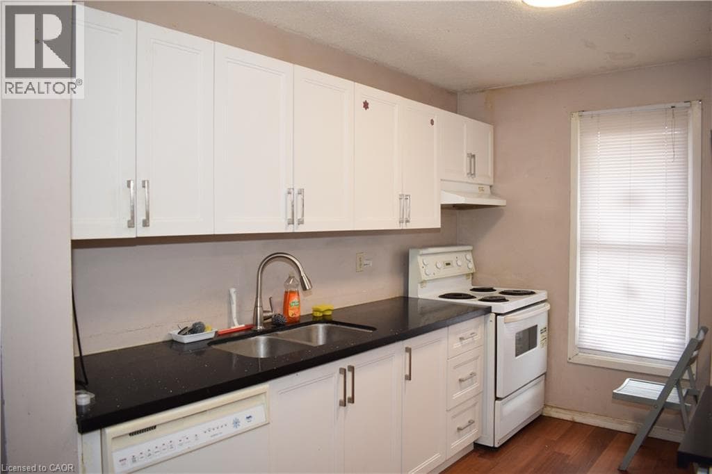 Townhouse for sale at 249 CEDARBRAE Avenue Unit# 1, Lakeshore South, Waterloo, Ontario, photo 10
