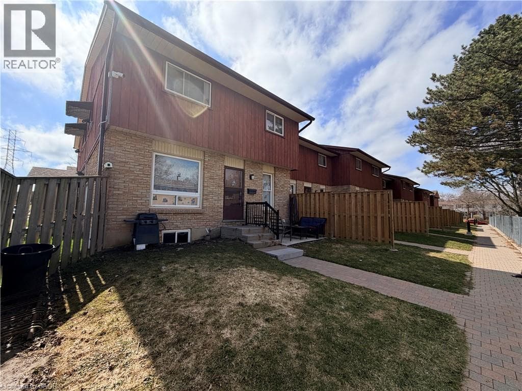 Townhouse for sale at 249 CEDARBRAE Avenue Unit# 1, Lakeshore South, Waterloo, Ontario, photo 6