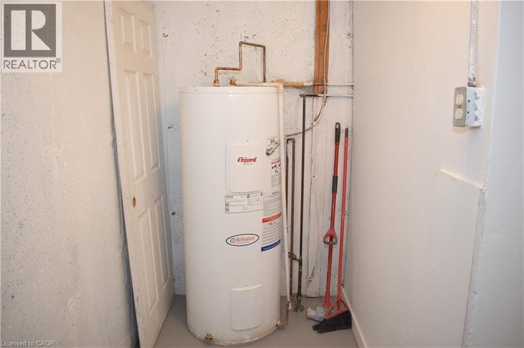 Townhouse for sale at 249 CEDARBRAE Avenue Unit# 1, Lakeshore South, Waterloo, Ontario, photo 26