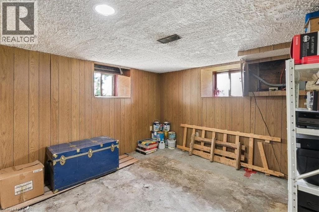 Detached for sale at 427 DUKE Street W, Mt. Hope Huron Park, Kitchener, Ontario, photo 21