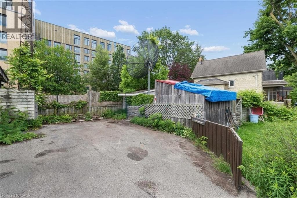 Detached for sale at 427 DUKE Street W, Mt. Hope Huron Park, Kitchener, Ontario, photo 34