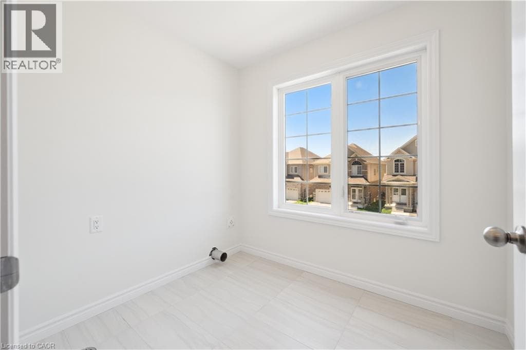 Detached for sale at 23 HENRY MARACLE Street, Ayr, North Dumfries, Ontario, photo 11
