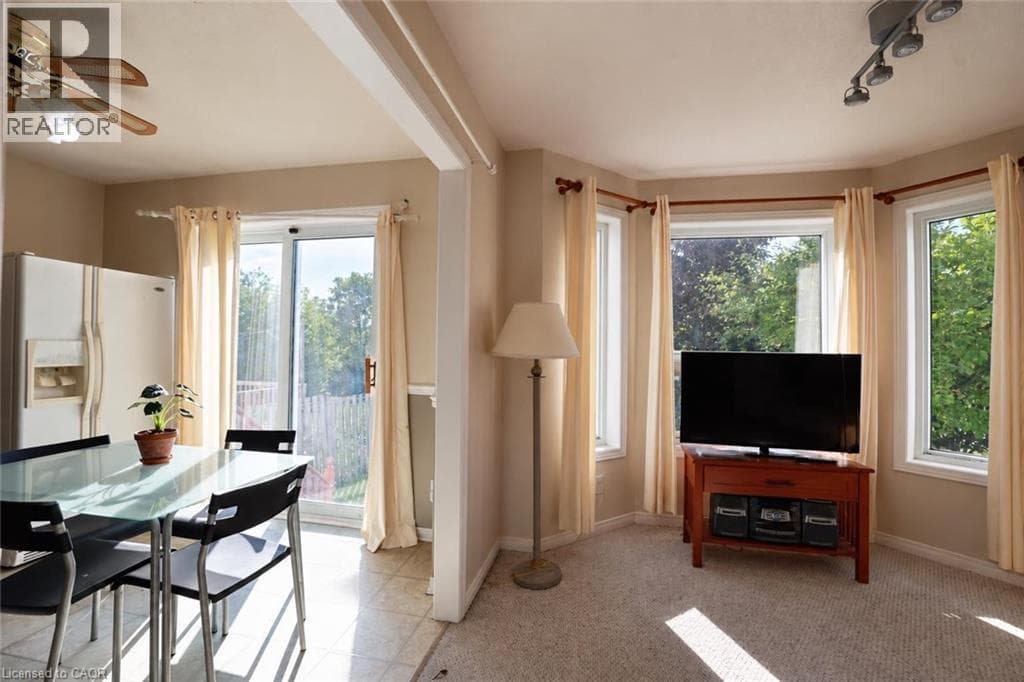 Detached for sale at 95 RESURRECTION Drive, Highland West, Kitchener, Ontario, photo 7