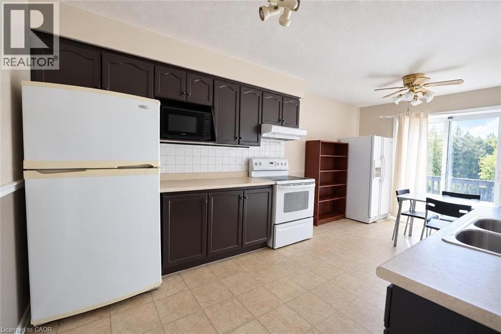 Detached for sale at 95 RESURRECTION Drive, Highland West, Kitchener, Ontario, photo 11