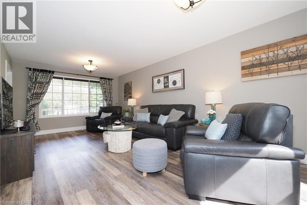 Detached for sale at 324 COOPER Street, Cambrian Hills, Cambridge, Ontario, photo 9