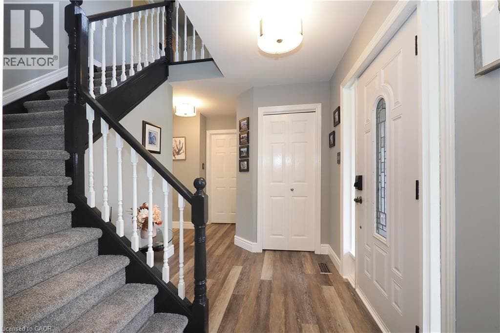 Detached for sale at 324 COOPER Street, Cambrian Hills, Cambridge, Ontario, photo 7
