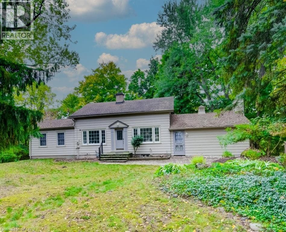 Detached for sale at 177 PIPER Street, Ayr, North Dumfries, Ontario, photo 2