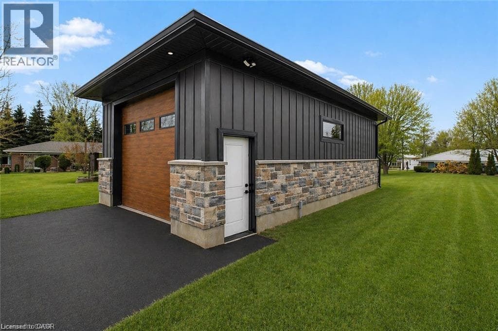 Detached for sale at 12 ALBERT Street, St. Clements, Wellesley, Ontario, photo 2
