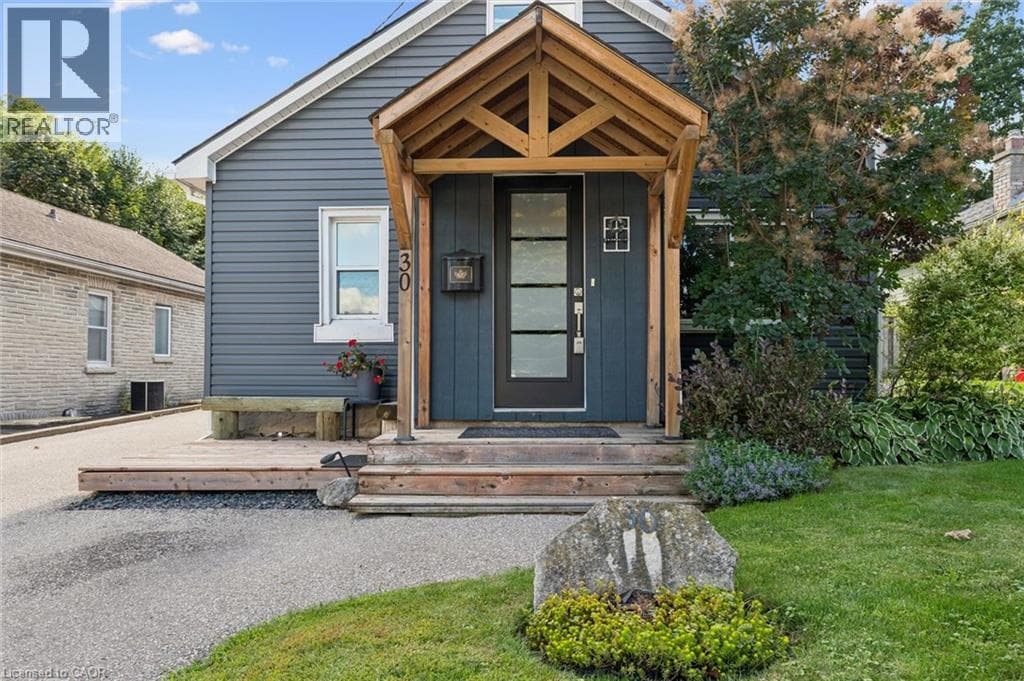 Detached for sale at 30 CHALMERS Street S, Glenview, Cambridge, Ontario, photo 3