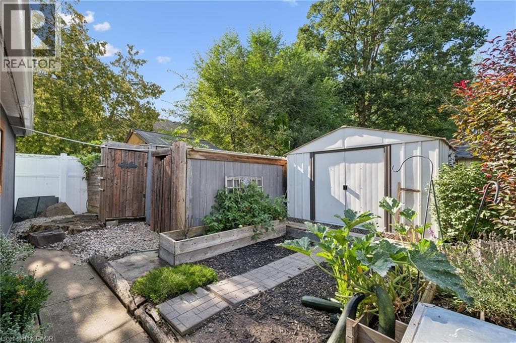Detached for sale at 30 CHALMERS Street S, Glenview, Cambridge, Ontario, photo 39
