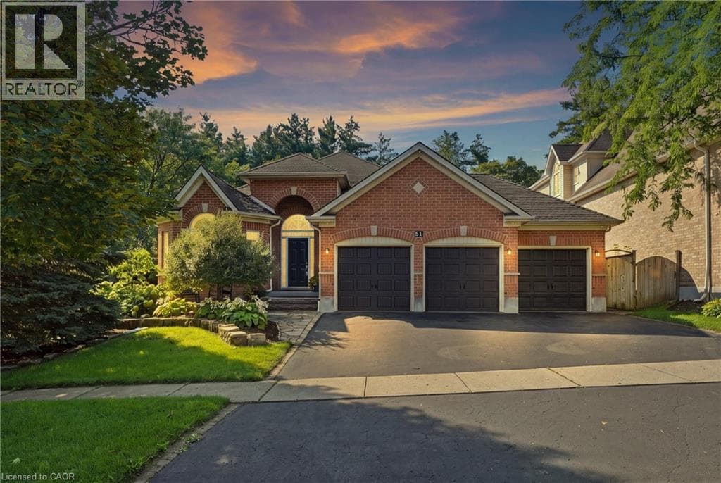 Detached for sale at 51 AUTUMN RIDGE Trail, Doon South, Kitchener, Ontario