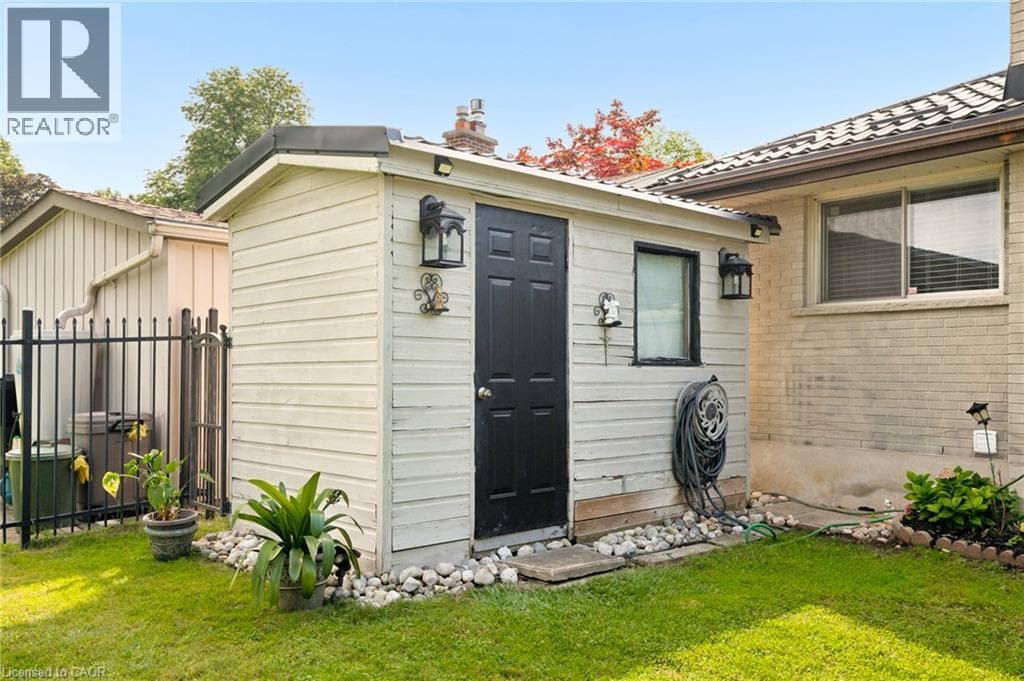 Detached for sale at 285 STONYBROOK Drive, Meinzinger Park-Lakeside, Kitchener, Ontario, photo 37