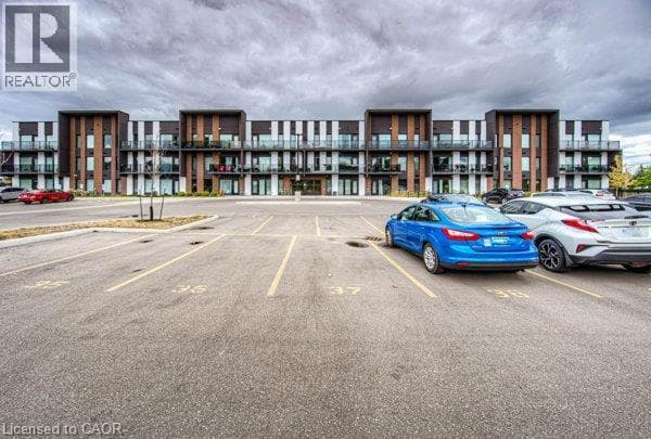 Apartment for sale at 5 WAKE ROBIN Drive Unit# 107, Laurentian West, Kitchener, Ontario, photo 3