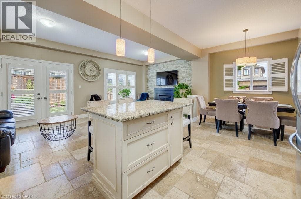 Detached for sale at 300 WATERVALE Crescent, Grand River South, Kitchener, Ontario, photo 15