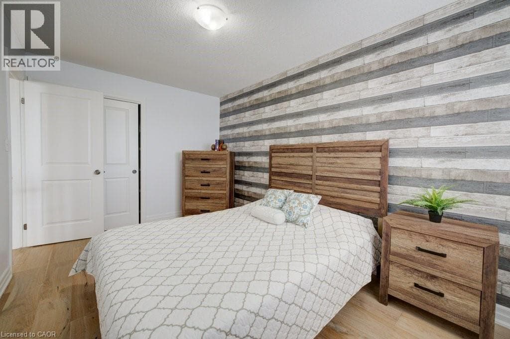 Detached for sale at 300 WATERVALE Crescent, Grand River South, Kitchener, Ontario, photo 24