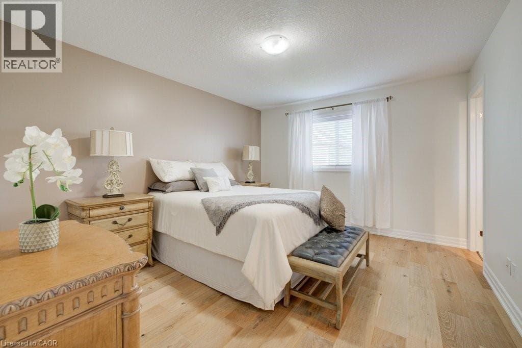 Detached for sale at 300 WATERVALE Crescent, Grand River South, Kitchener, Ontario, photo 28
