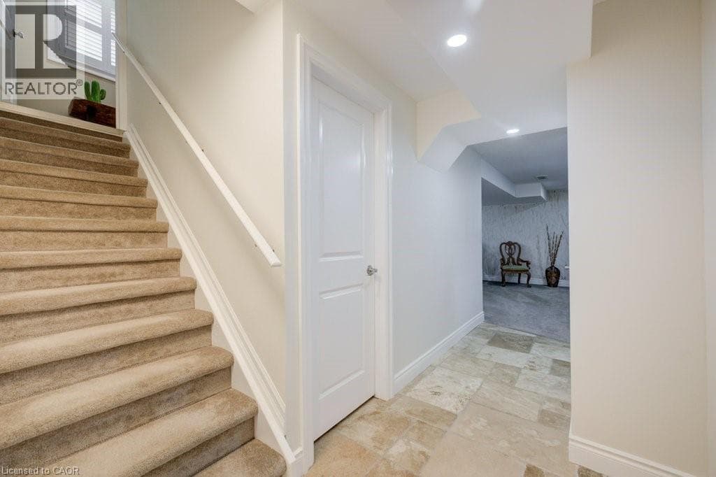 Detached for sale at 300 WATERVALE Crescent, Grand River South, Kitchener, Ontario, photo 31
