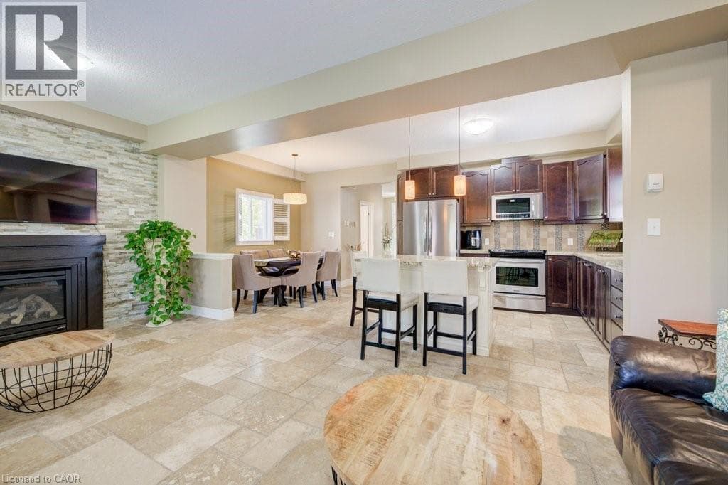 Detached for sale at 300 WATERVALE Crescent, Grand River South, Kitchener, Ontario, photo 44