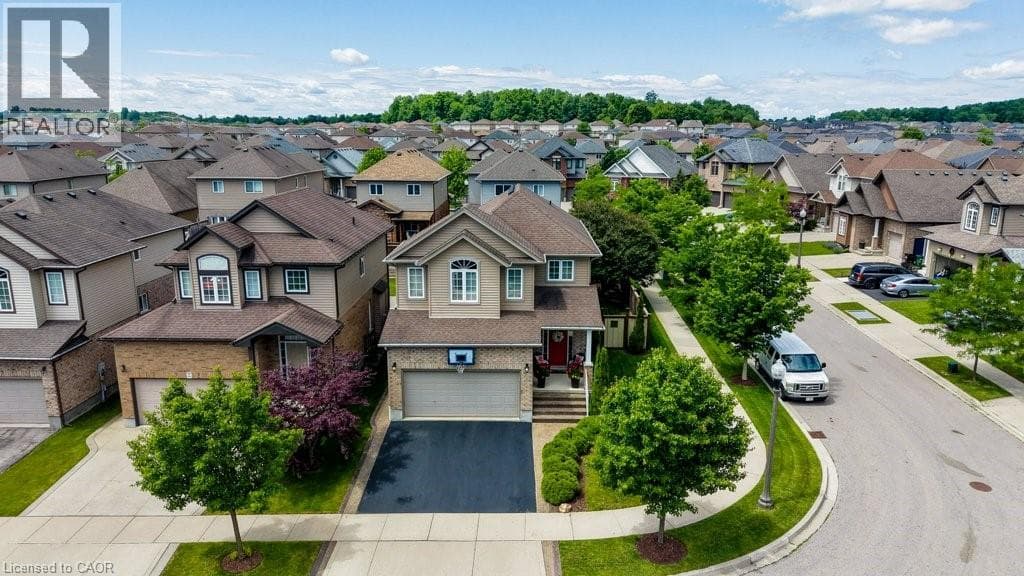 Detached for sale at 300 WATERVALE Crescent, Grand River South, Kitchener, Ontario, photo 45