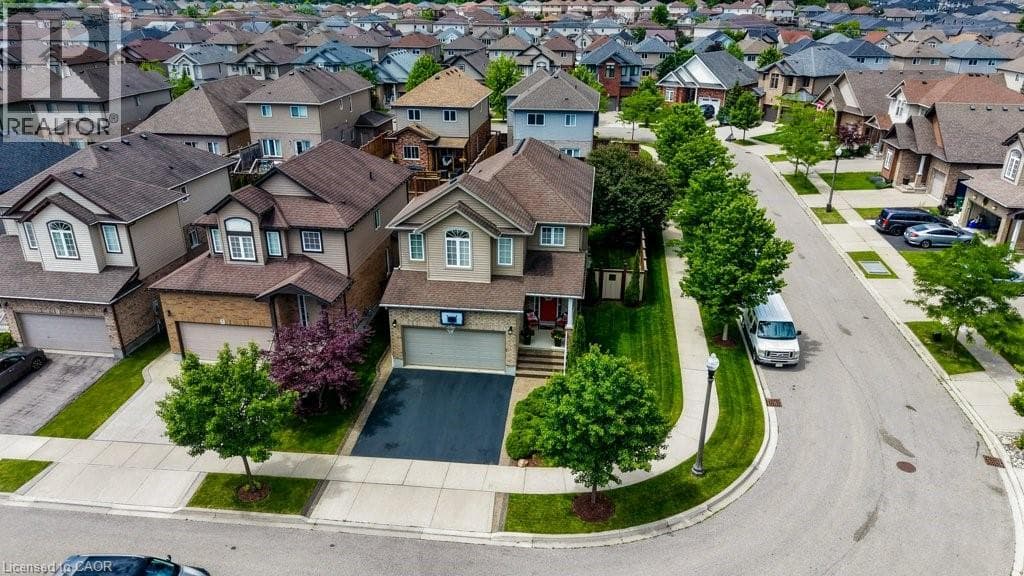 Detached for sale at 300 WATERVALE Crescent, Grand River South, Kitchener, Ontario, photo 46