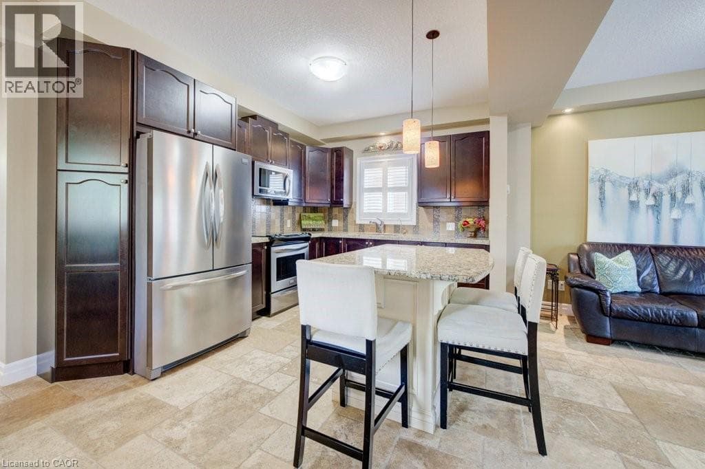 Detached for sale at 300 WATERVALE Crescent, Grand River South, Kitchener, Ontario, photo 9