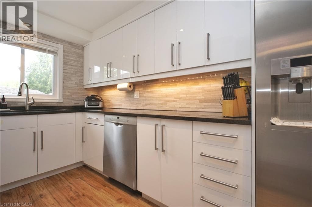 Detached for sale at 380 GRANGEWOOD Drive, University Downs, Waterloo, Ontario, photo 14