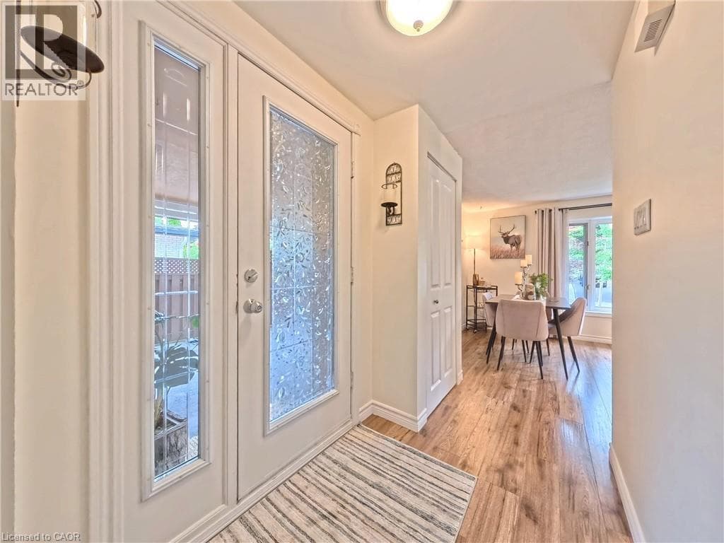 Detached for sale at 380 GRANGEWOOD Drive, University Downs, Waterloo, Ontario, photo 2