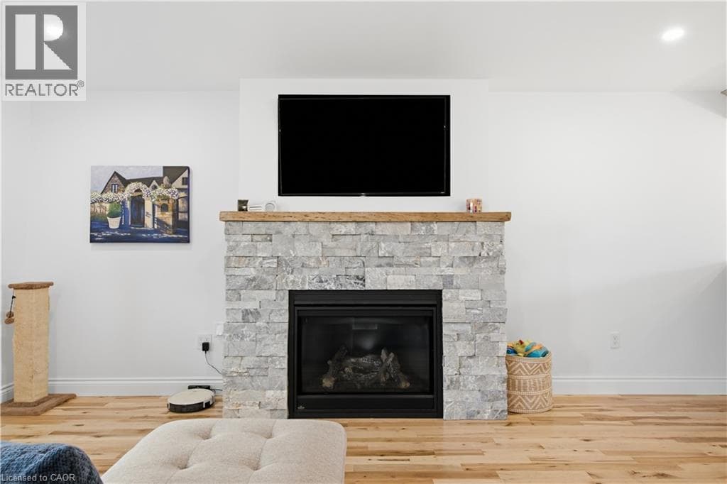 Detached for sale at 1238 SNYDER'S Road E, Baden, Wilmot, Ontario, photo 8