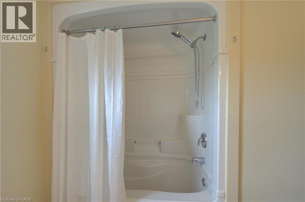 Semi-detached for sale at 9 SALISBURY Avenue, Downtown Galt, Cambridge, Ontario, photo 19