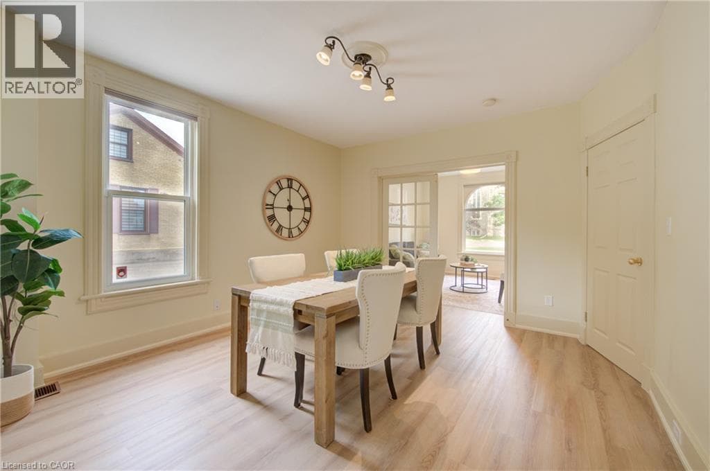Semi-detached for sale at 9 SALISBURY Avenue, Downtown Galt, Cambridge, Ontario, photo 10