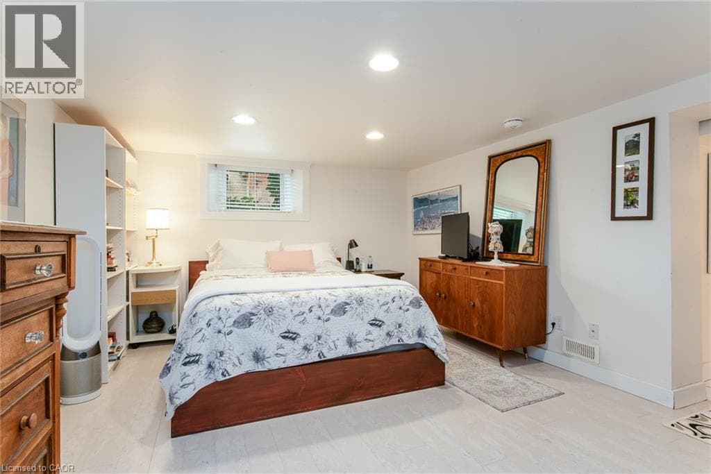Detached for sale at 32 SAMUEL Street, Central Frederick, Kitchener, Ontario, photo 43