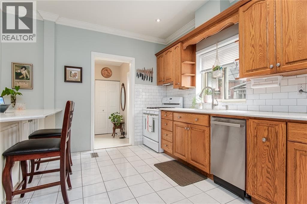 Multi-family for sale at 32 SAMUEL Street, Central Frederick, Kitchener, Ontario, photo 10